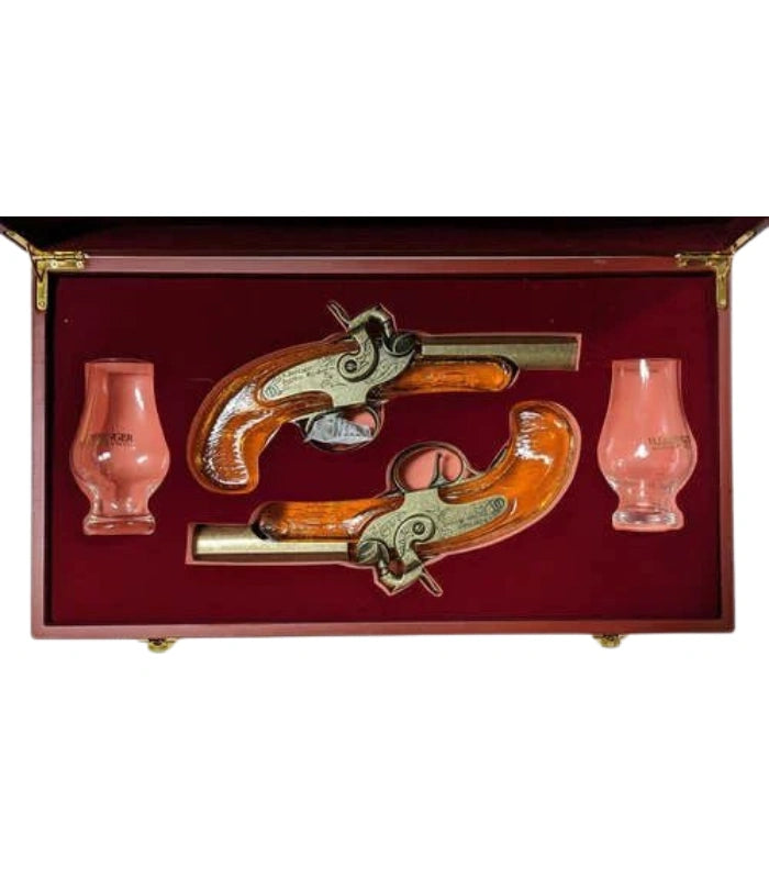 HDeringerBourbonWhiskeyPistolSet_2x200mL_56740cc6-8302-452c-8a4d-fb2574f9d53e