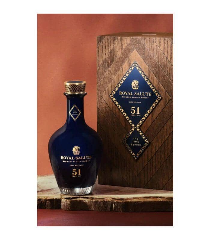 chivas-regal-royal-salute-the-time-series-51-year-old-2021-release-blended-scotch-whisky-the-barrel-tap-www-thebarreltap-com_112c8d8a-769f-41f6-ad1f-937264d04b36